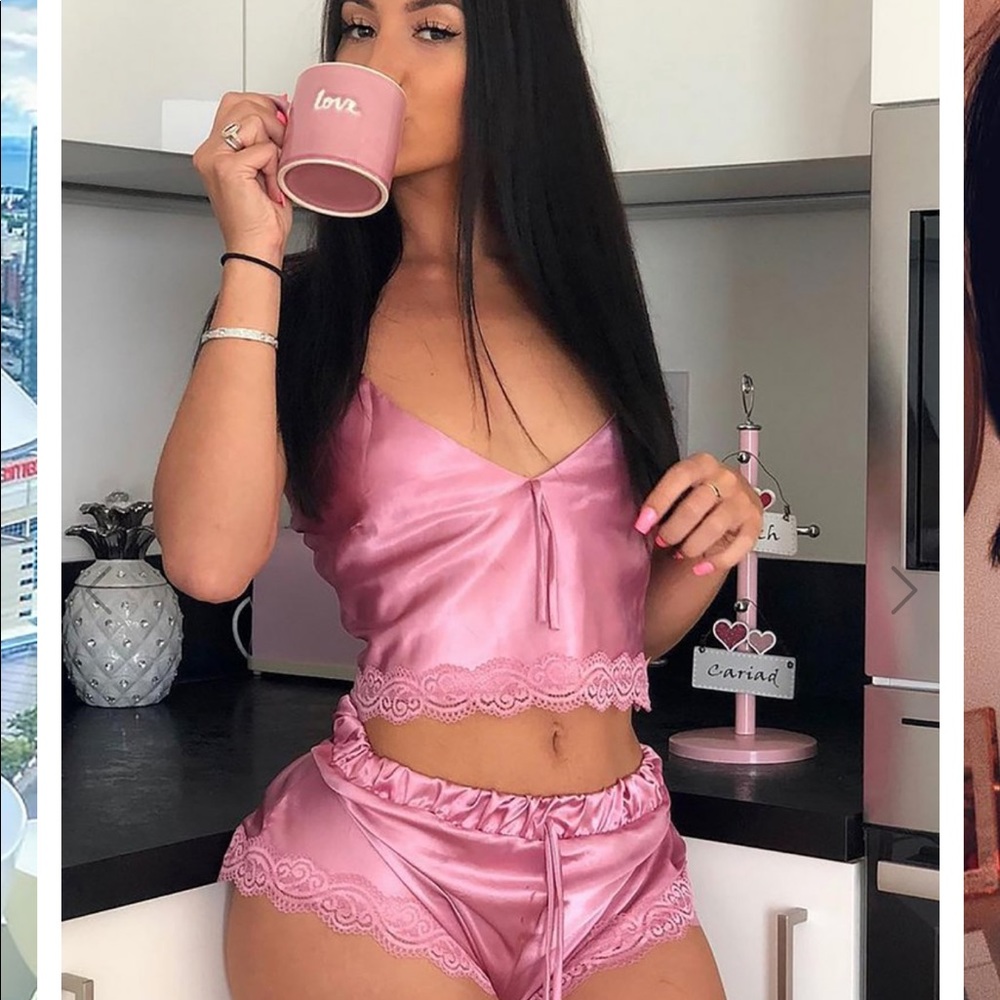 Fashion Nova PJ set